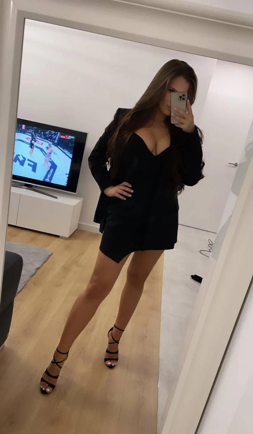 Amanda_Hot